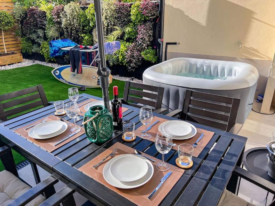 Relaxing Garden Los Cristianos Con Jacuzzi Y Barbacoa อาโรนา ภายนอก รูปภาพ